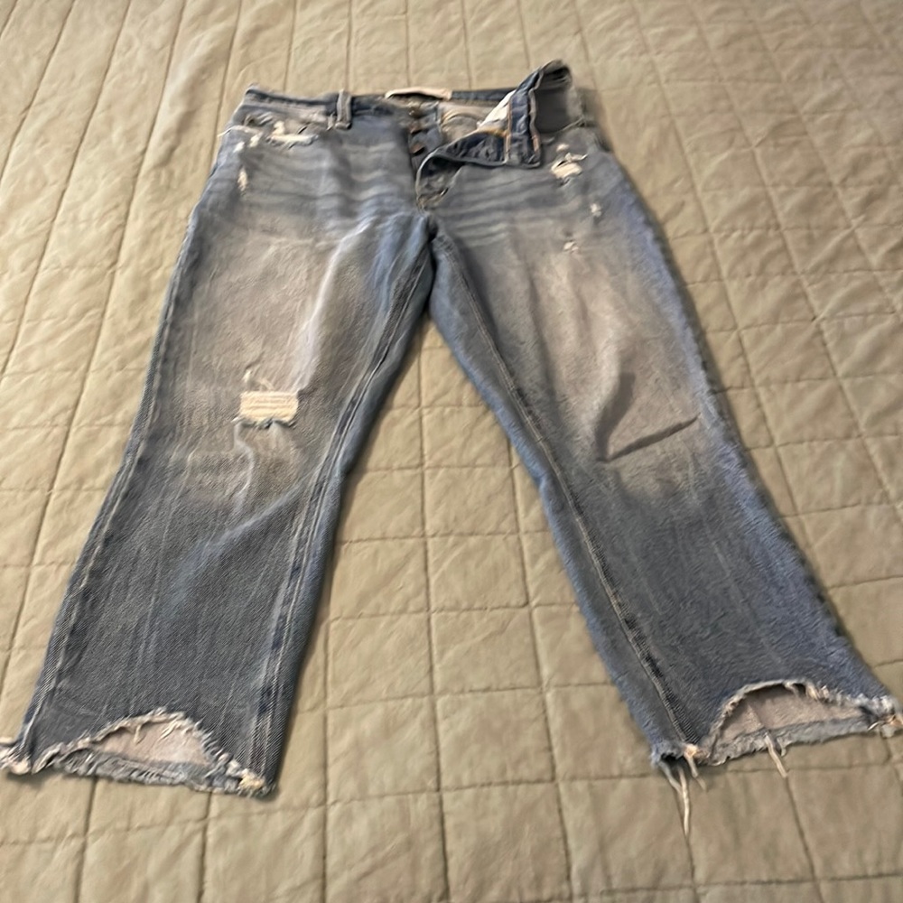 Abercrombie & Fitch Mom Jean *PETITE*